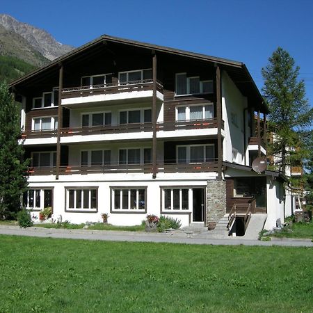 Apartments Atlas Saas-Grund Exteriör bild